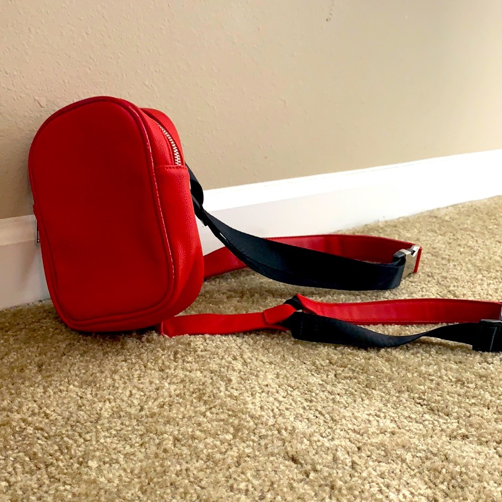 Red Leg Harness Bag